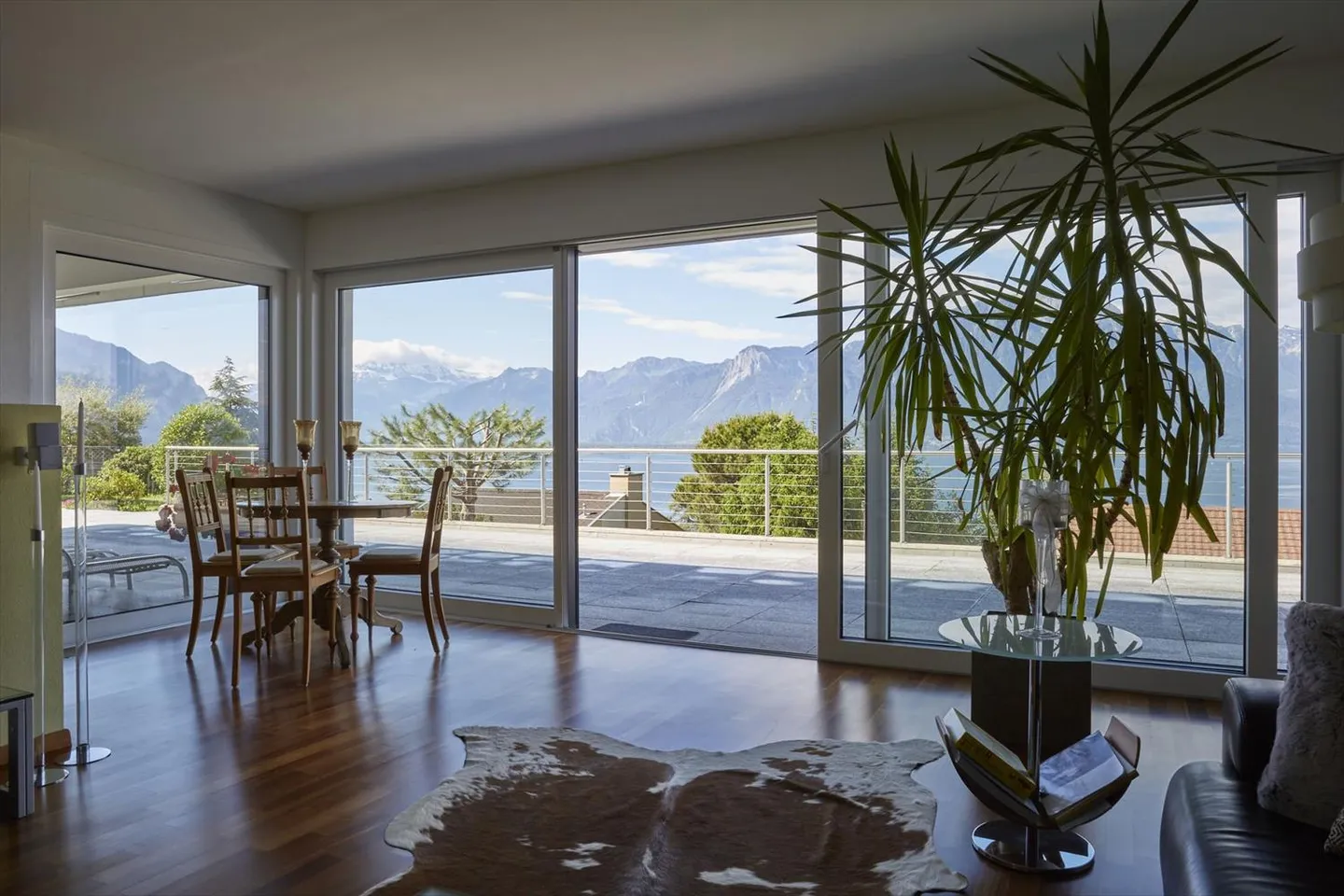 Magnifica villa familiare di 6 stanze con vista mozzafiato - Foto 8 di 13