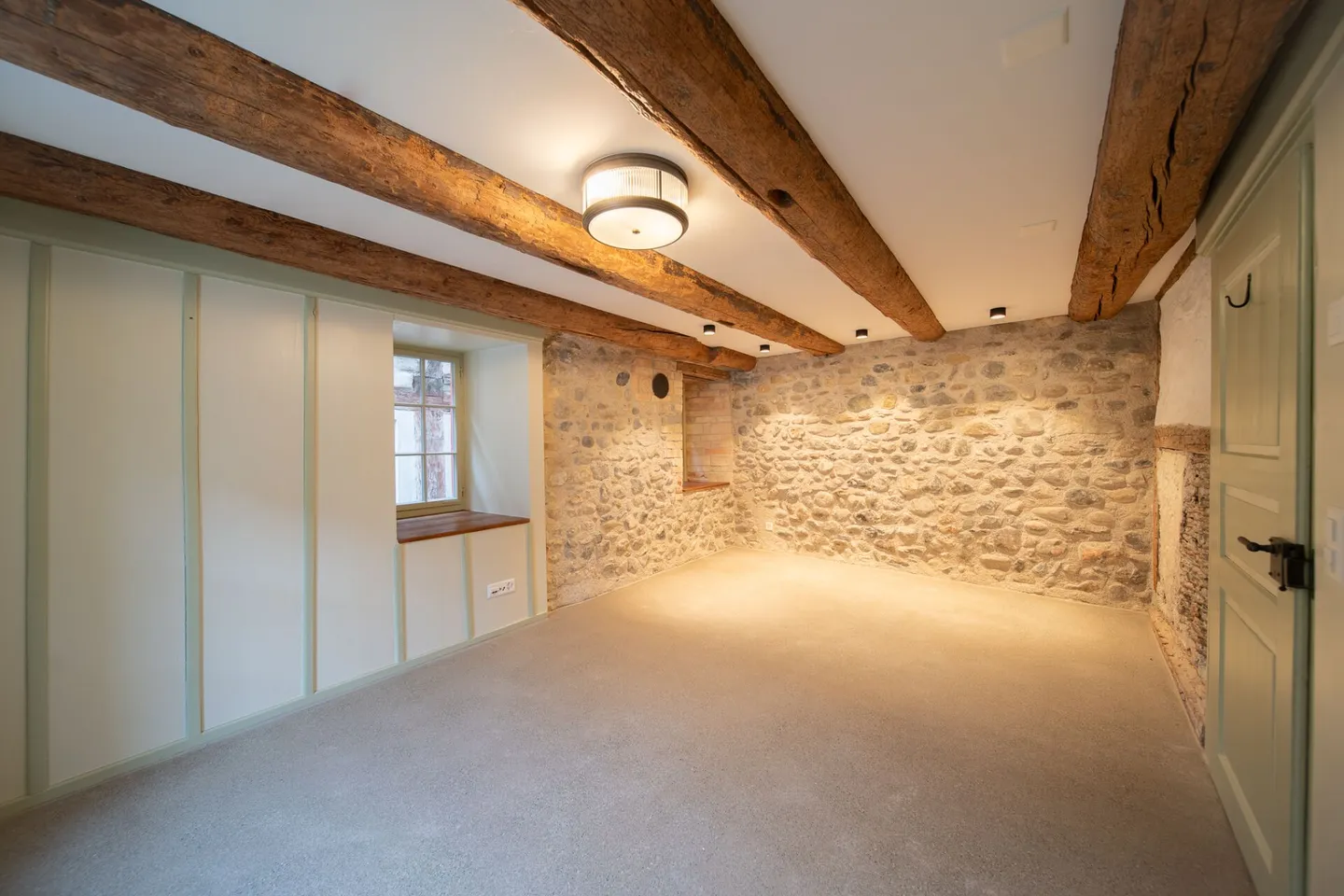 Historical Walls: 2.5 Room Maisonette - Photo 6 of 9