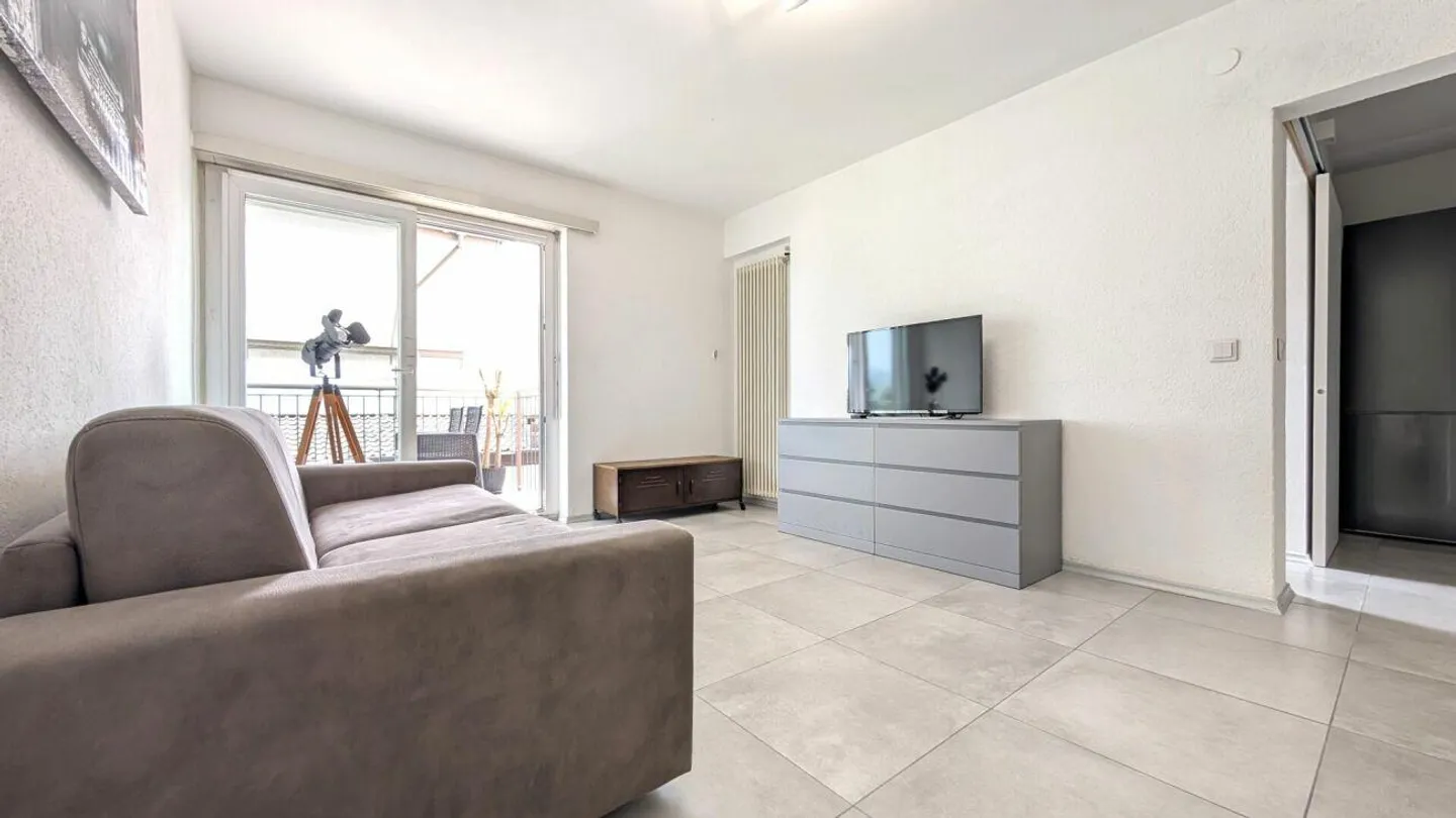 Investment opportunity with an annual return of 5% - Photo 1 of 12