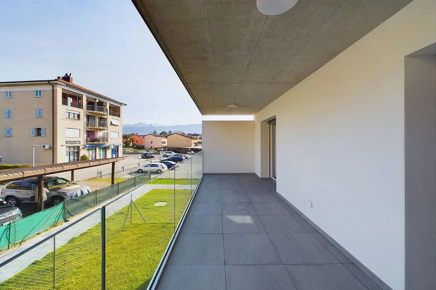 Caslano VN 119001001-2727 | Modern 3½ Room Investment Apartment in Prime Location - Photo 10 of 10