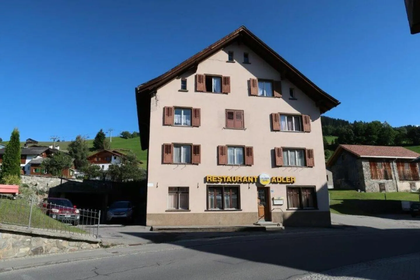 Restaurant/Ladenlokalität in Obersaxen/Meierhof - Foto 1 von 6