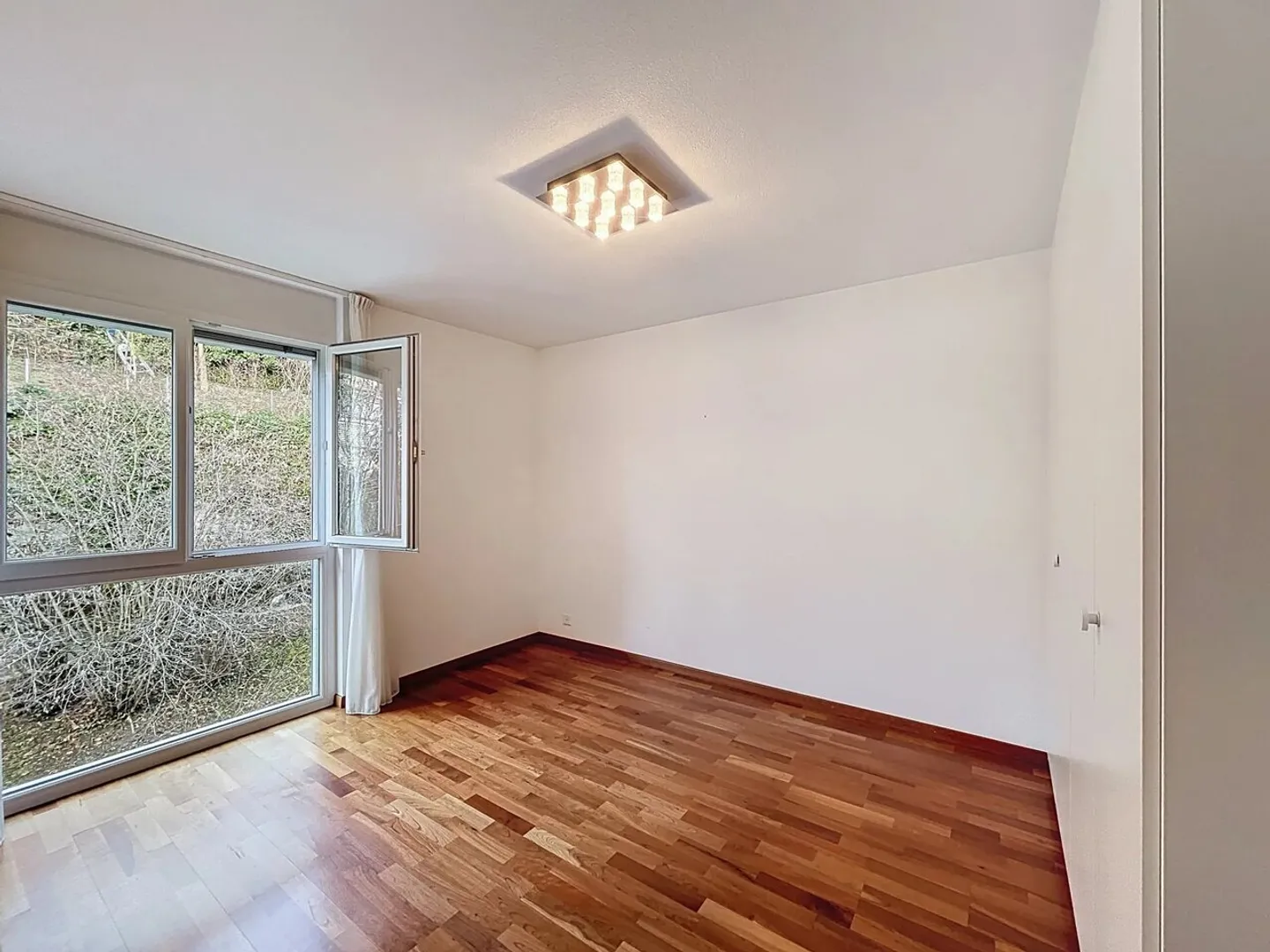 Magnificent view of the lake and absolute serenity in Clarens - Photo 6 of 12