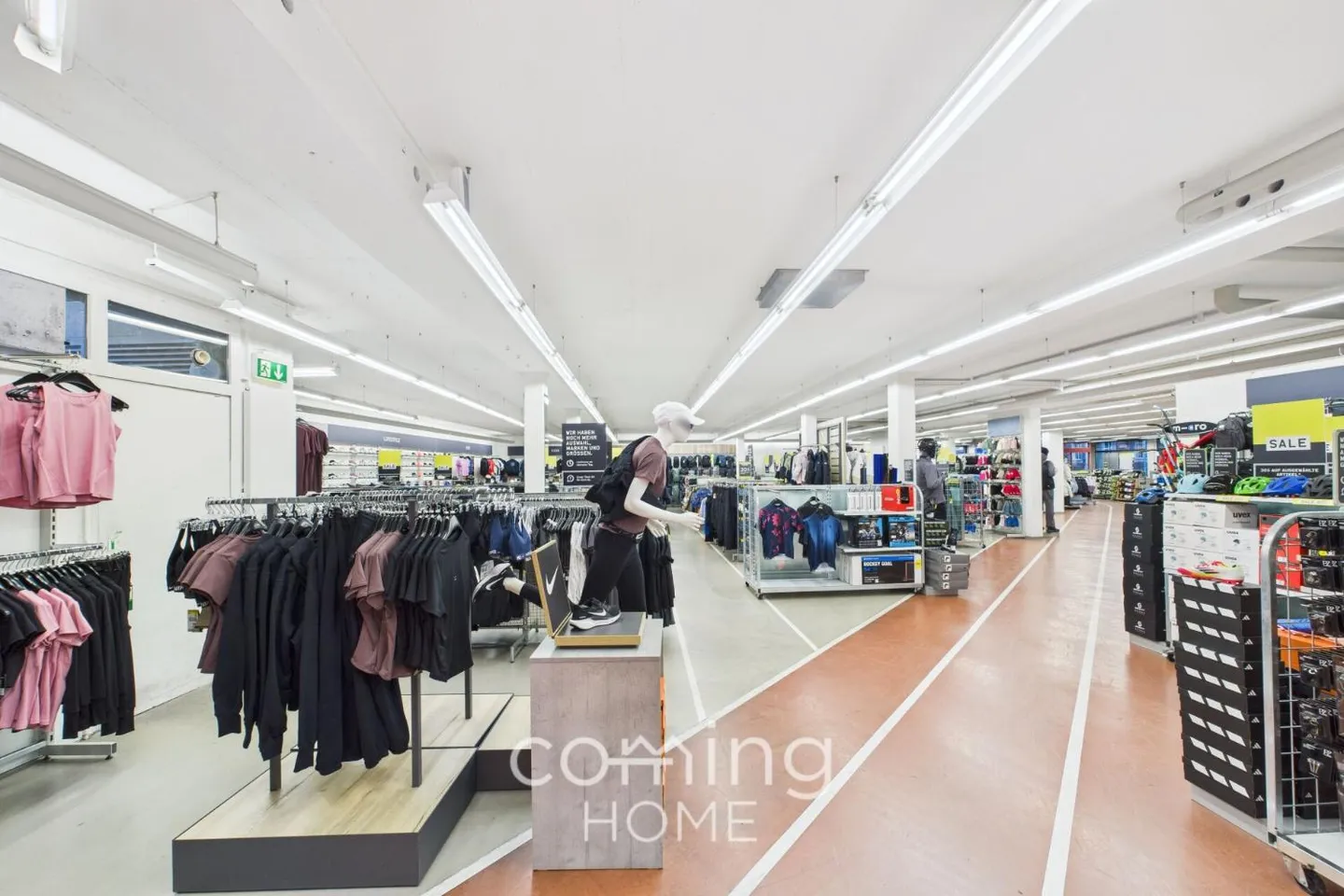 Commercial space half in Visp - 340 m² on the ground floor, barrier-free and versatile - Photo 8 of 12
