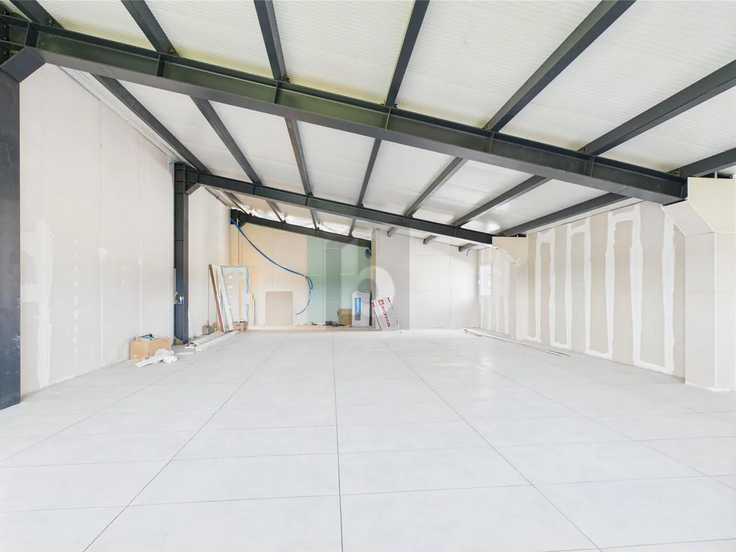 Bright Office Space in Oensingen - Photo 2 of 6