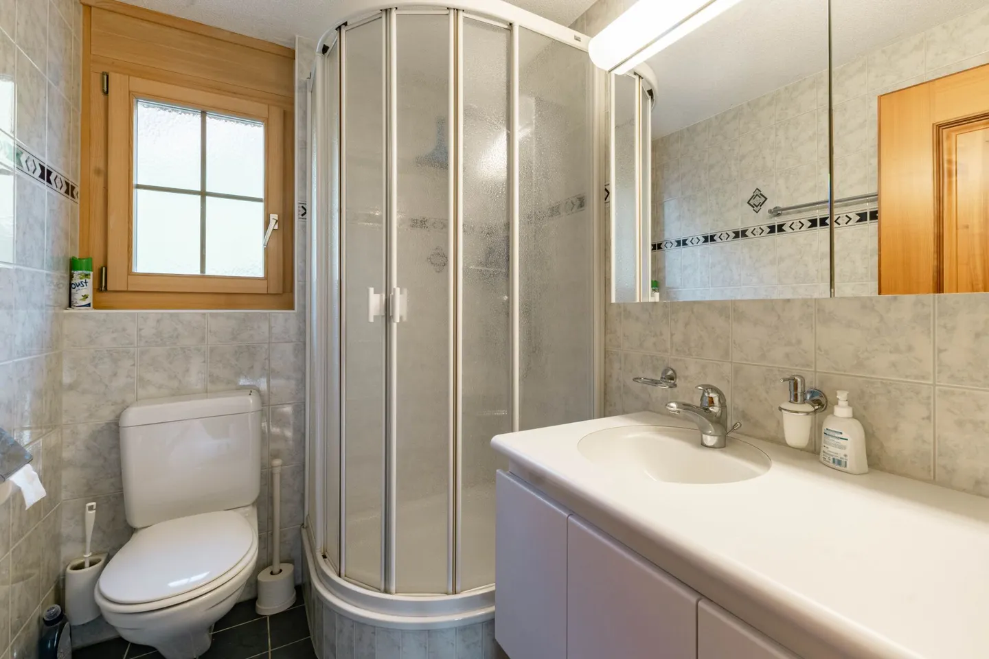 Appartement spacieux de 3 chambres dans le Chalet Gemel avec vue sur la montagne - Photo 14 sur 20