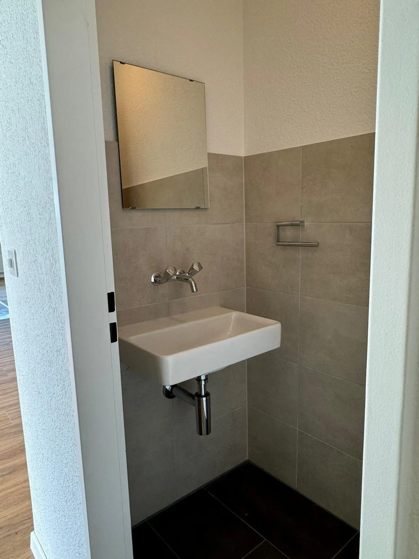 Attractive 4.5-room apartment with balcony in the best location of Ittigen - Photo 9 of 9