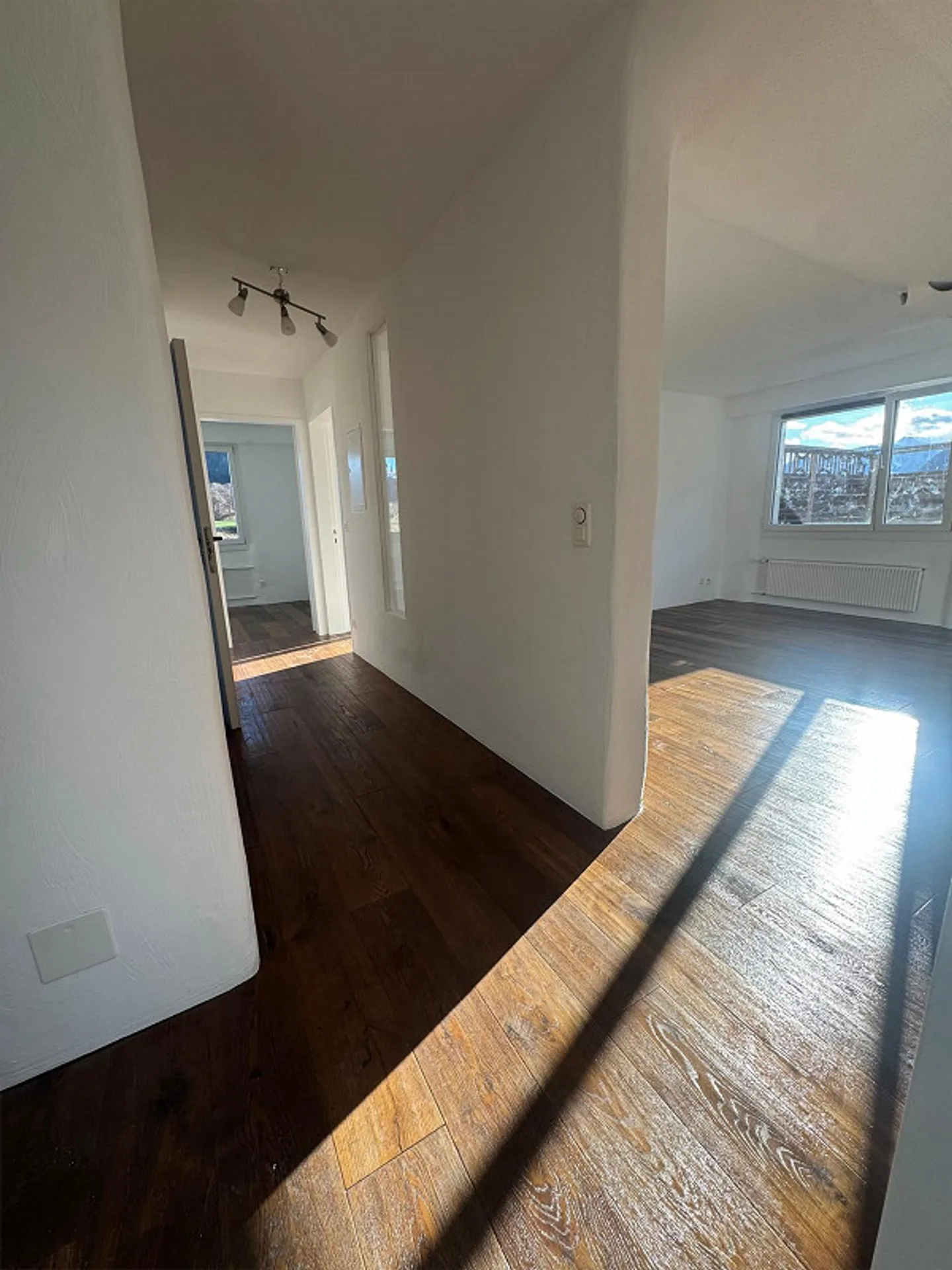 Grosszügige 3.5-Zimmer-Terrassenwohnung am Rande von Rhäzüns - Foto 7 von 17