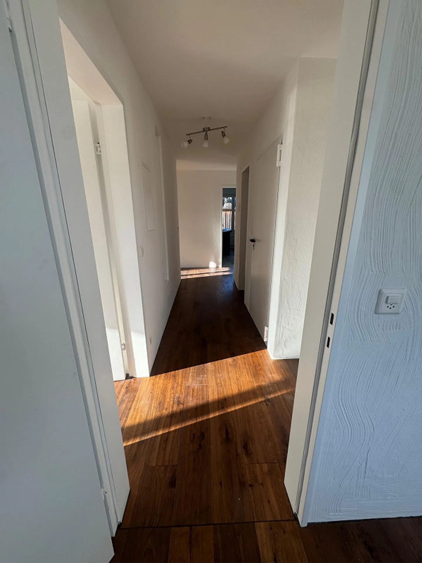 Grosszügige 3.5-Zimmer-Terrassenwohnung am Rande von Rhäzüns - Foto 8 von 17