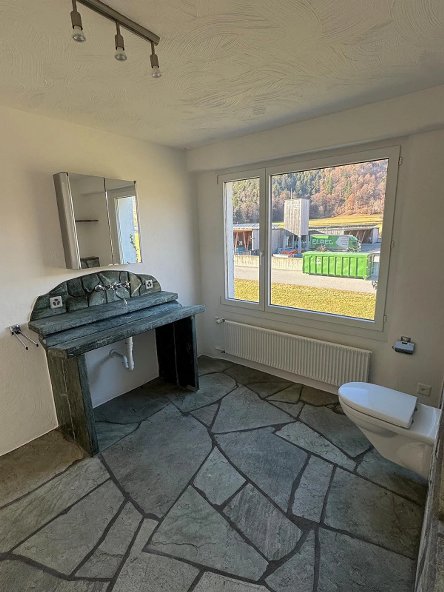 Grosszügige 3.5-Zimmer-Terrassenwohnung am Rande von Rhäzüns - Foto 12 von 17