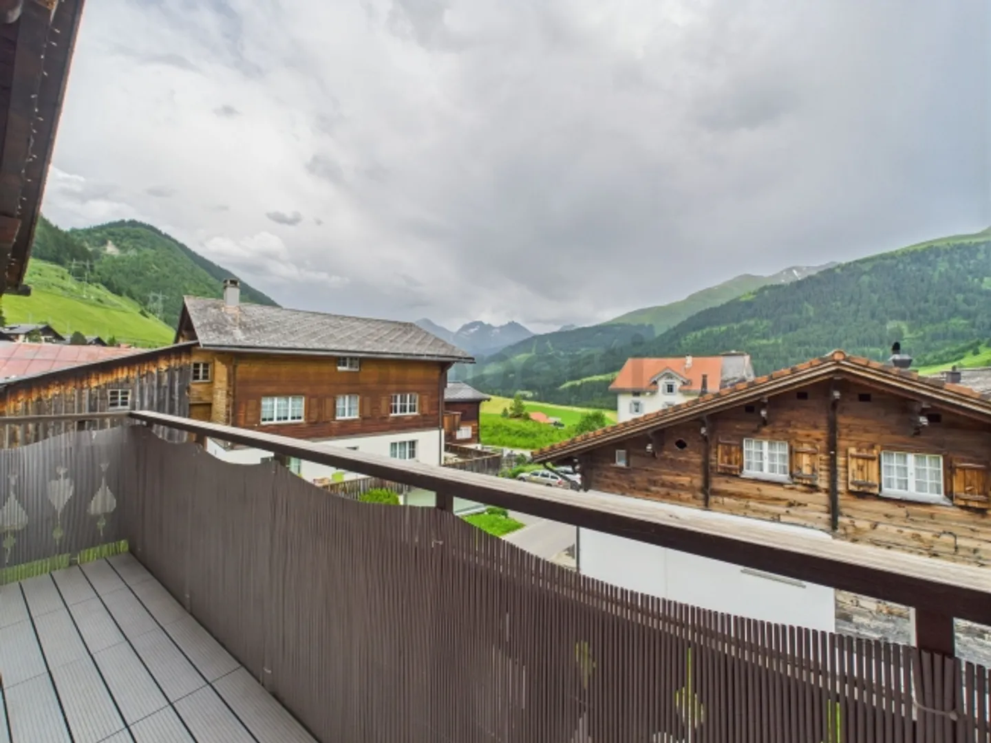 Charming 5.5-room attic apartment in a central location in Sedrun - Photo 11 of 13