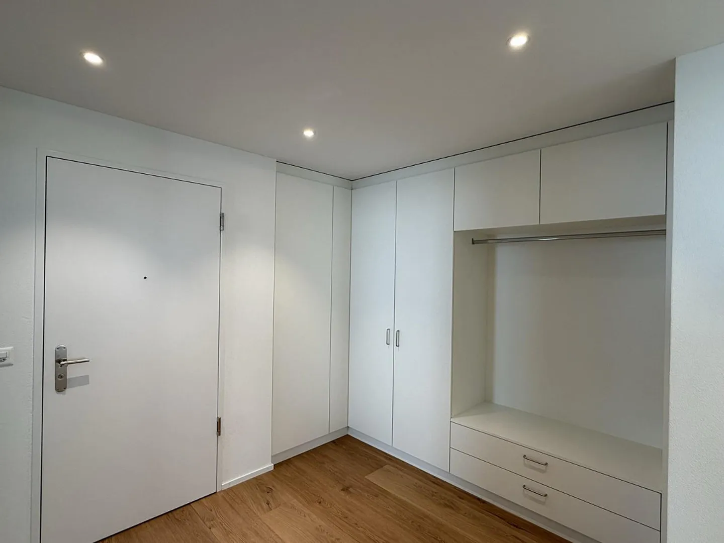 Moderne 3.5-Zimmerwohnung in Goldau - Foto 4 von 6