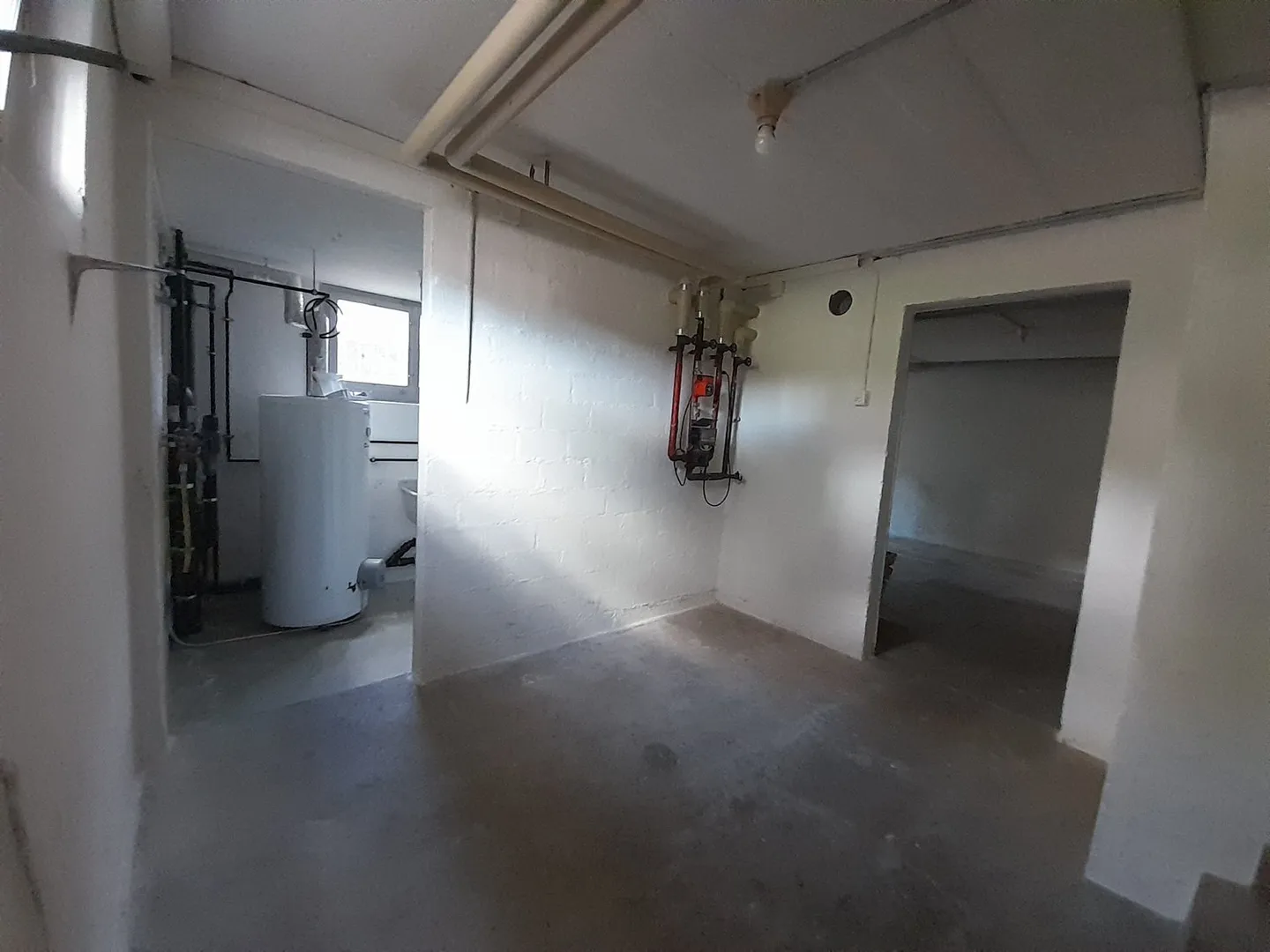 Charmante maison individuelle de 4 pièces avec jardin à Eglisau - Photo 12 sur 13