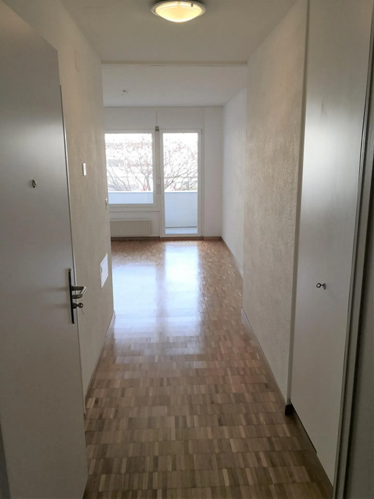 Appartement 1 pièce confortable - Photo 3 sur 6