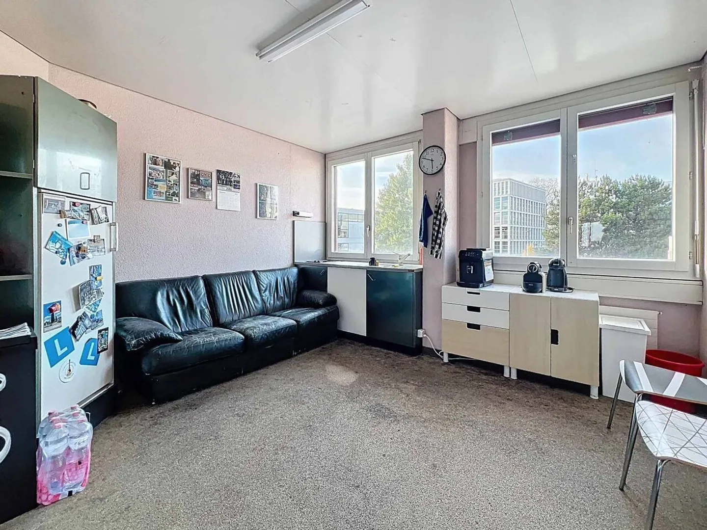 Administrative / artisanal area of 250m2 - Photo 2 of 7