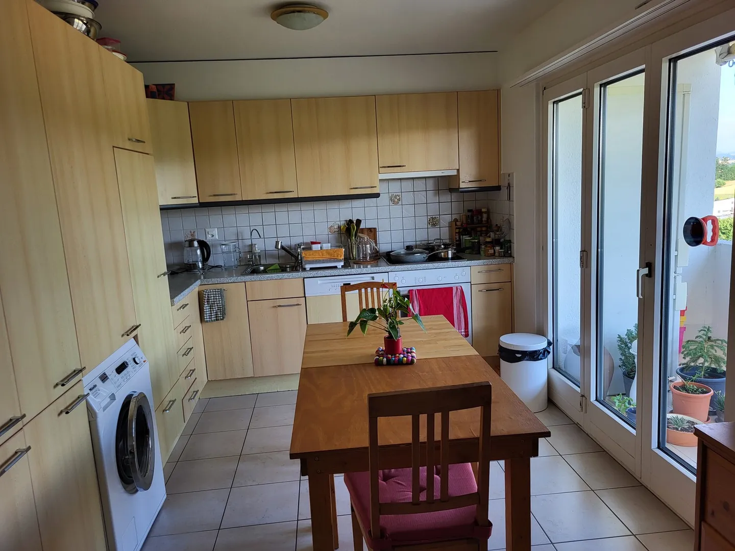 Beautiful 4.5-room apartment on the 3rd floor - Photo 2 of 8