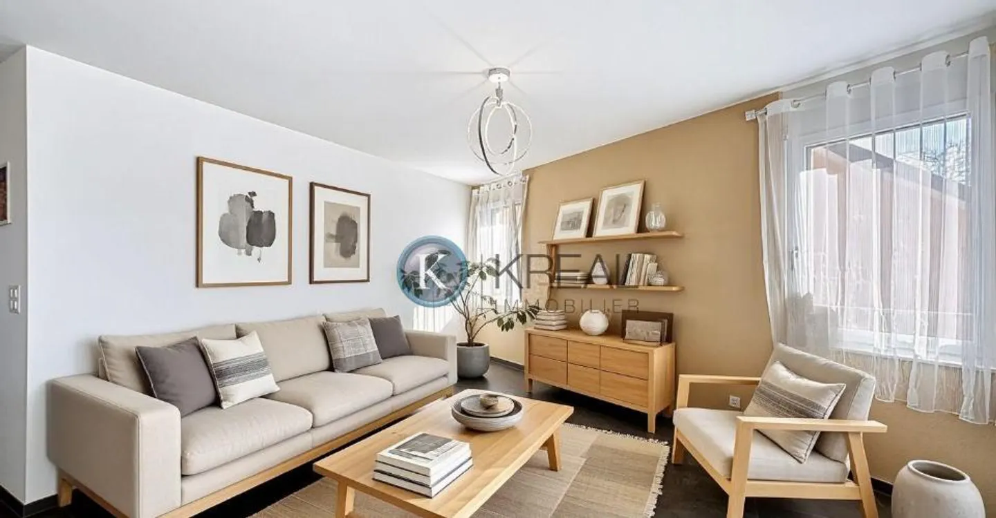 Sullens Apartment - Photo 1 of 5
