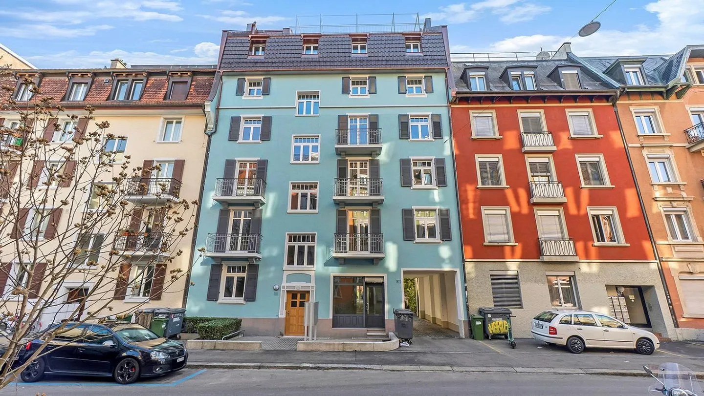 Première location - Studio sous le toit - Photo 1 sur 9