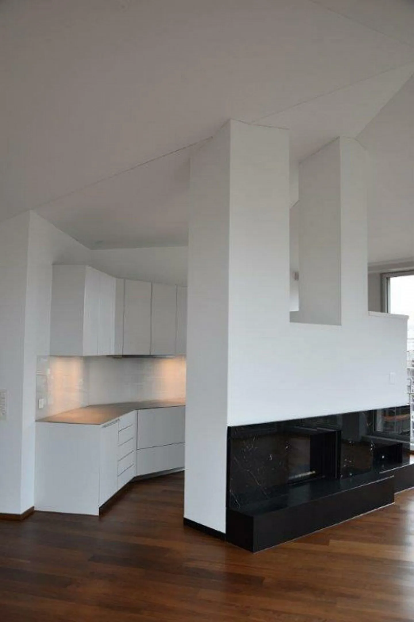 Europaallee - Spacious 3.5-room apartment with a view of Üetliberg - Photo 7 of 7