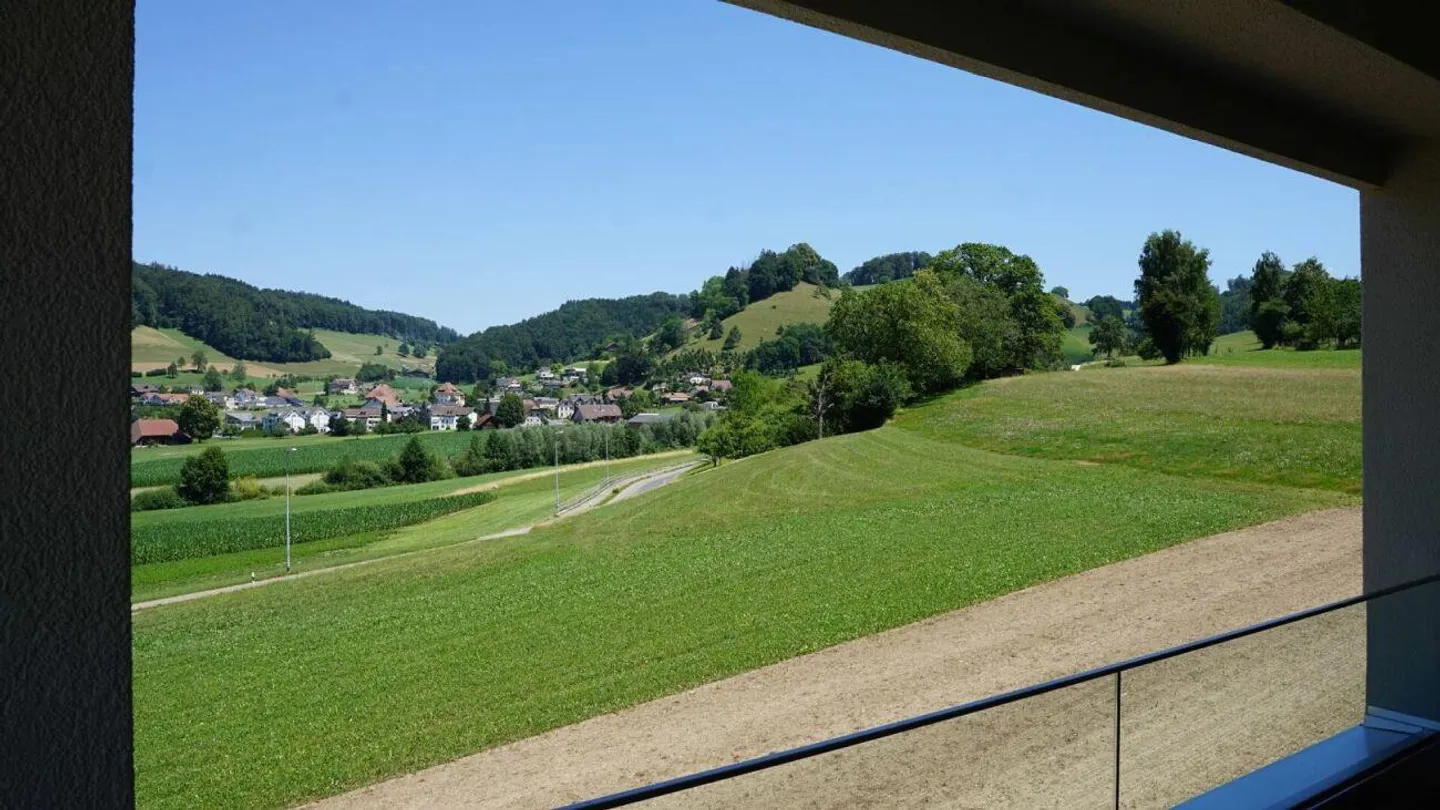 Vivere in modo naturale e tranquillo con una vista spettacolare - Foto 11 di 12