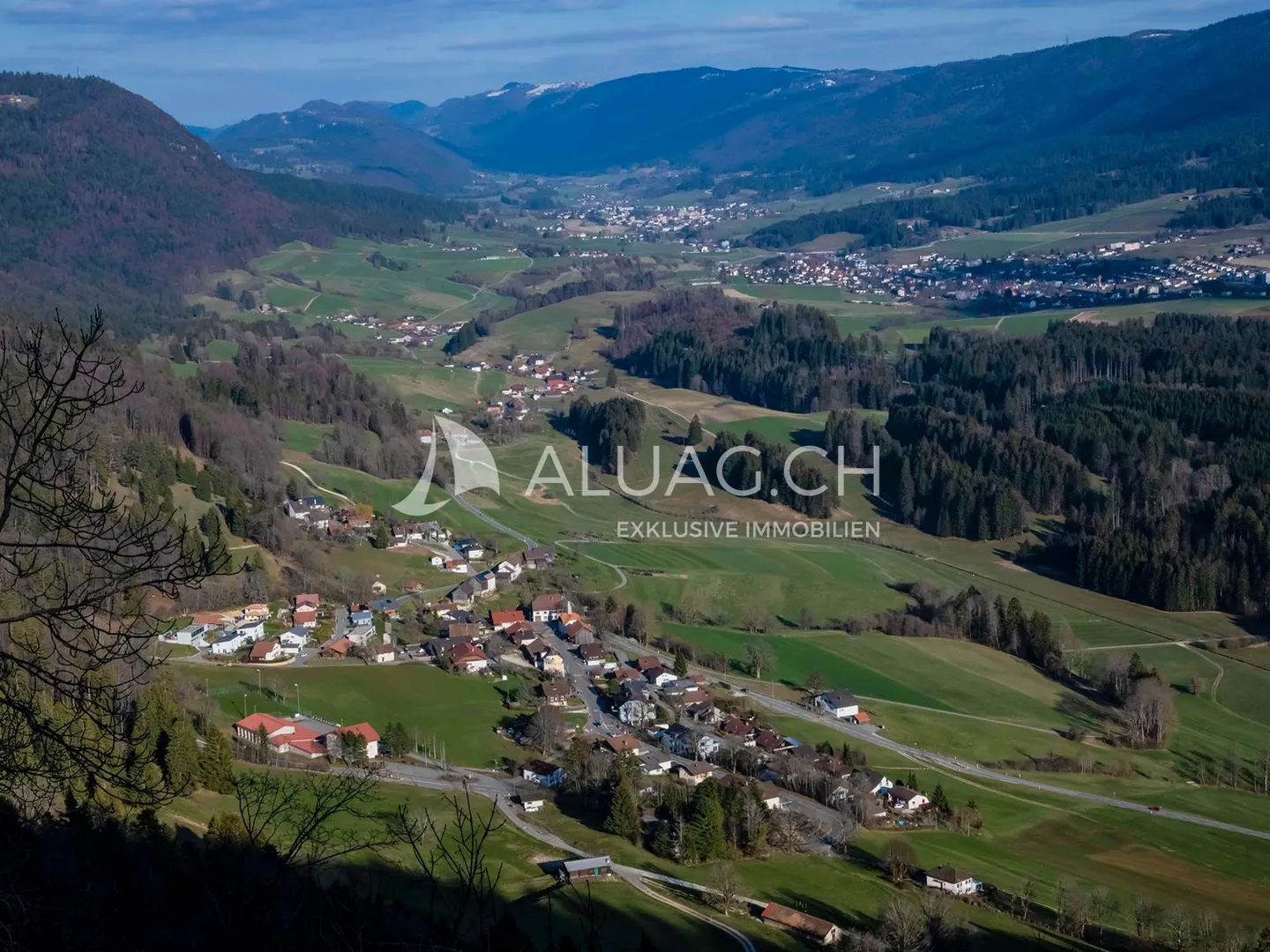 CASA DA RISTRUTTURARE CON 3 GARAGE - Foto 3 di 11