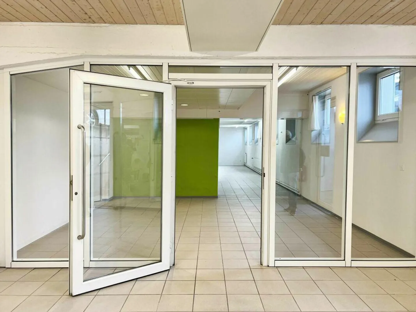 Nel seminterrato, spazio per vari usi - Foto 5 di 16