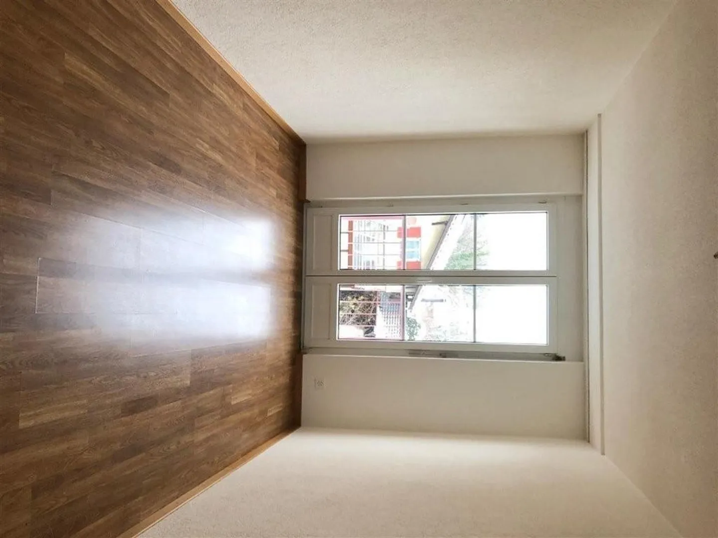 Appartamento luminoso in un'area residenziale ben tenuta - Foto 6 di 10