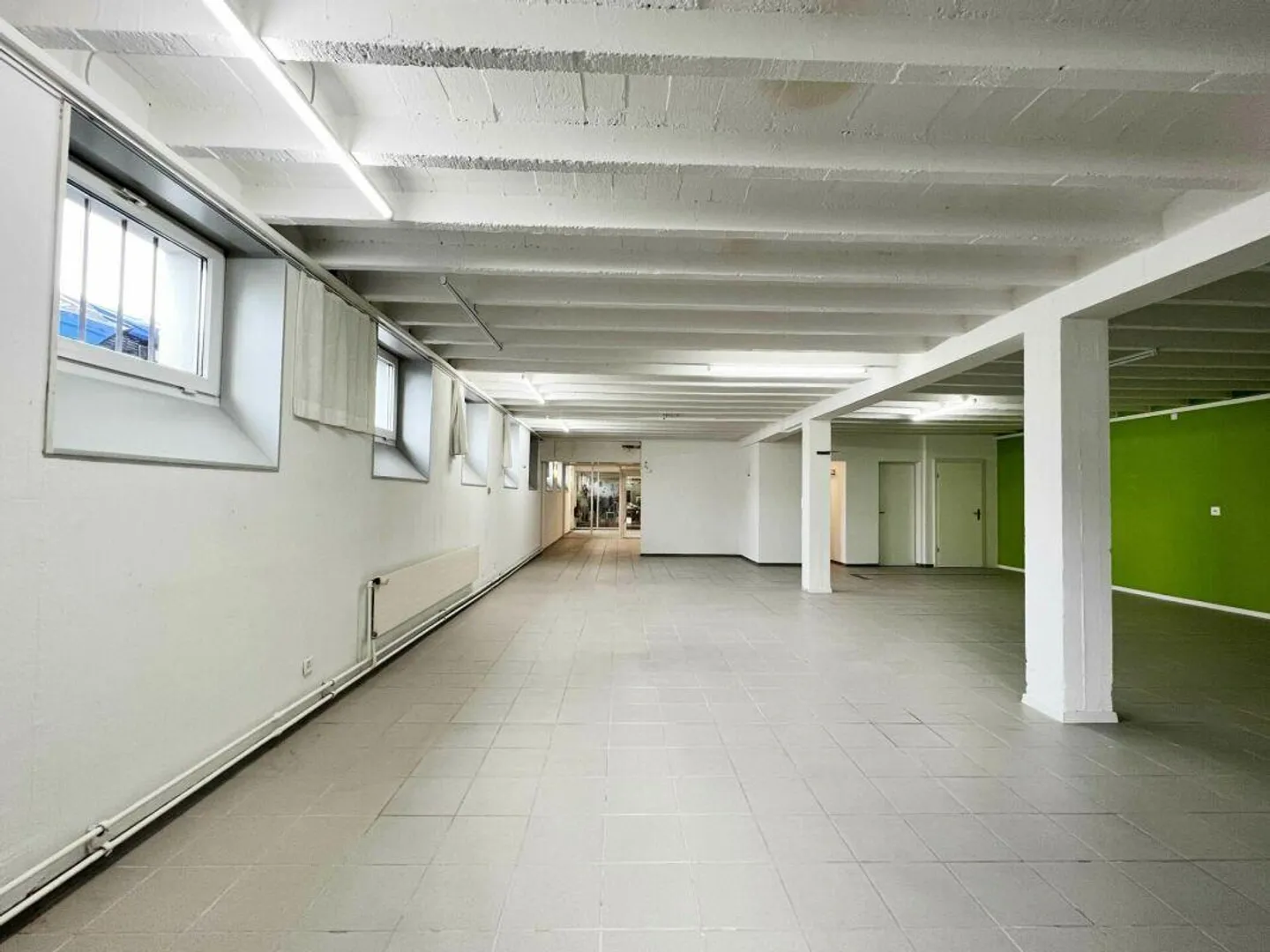 Nel seminterrato, spazio per vari usi - Foto 8 di 16