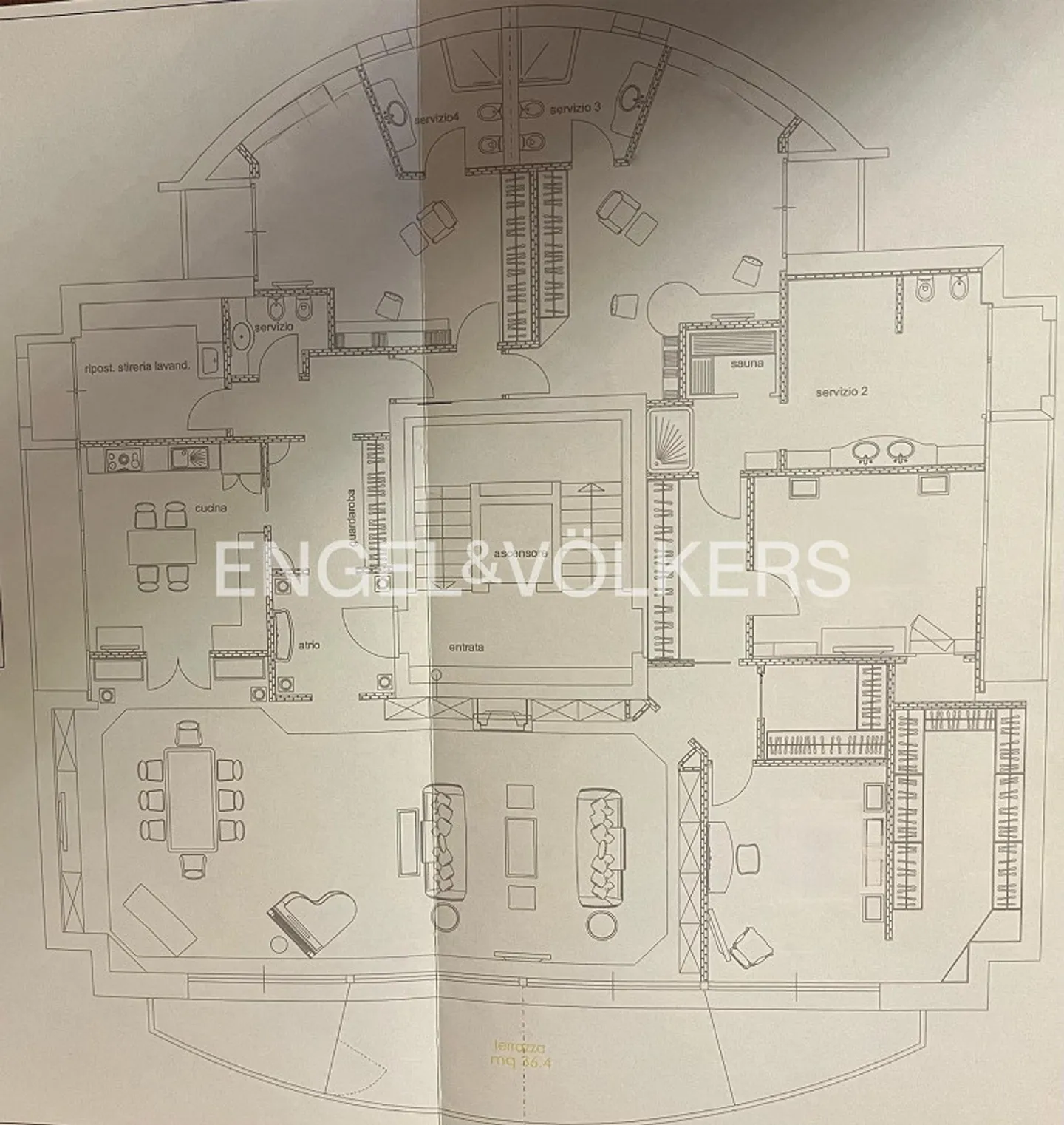 High-quality apartment in close proximity to the center - Photo 14 of 14