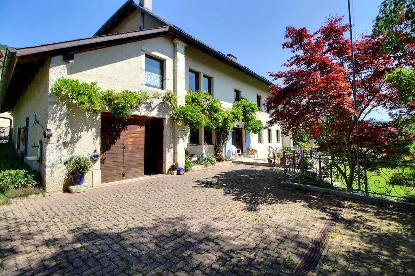 Belle maison en viager occupé sans rente - Photo 2 sur 24