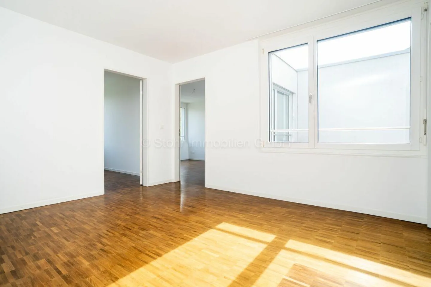Maison de ville spacieuse de 5,5 pièces avec annexe supplémentaire - Photo 21 sur 24