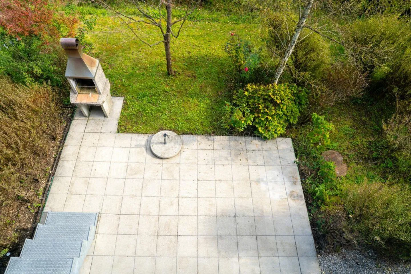Maison de ville spacieuse de 5,5 pièces avec annexe supplémentaire - Photo 22 sur 24