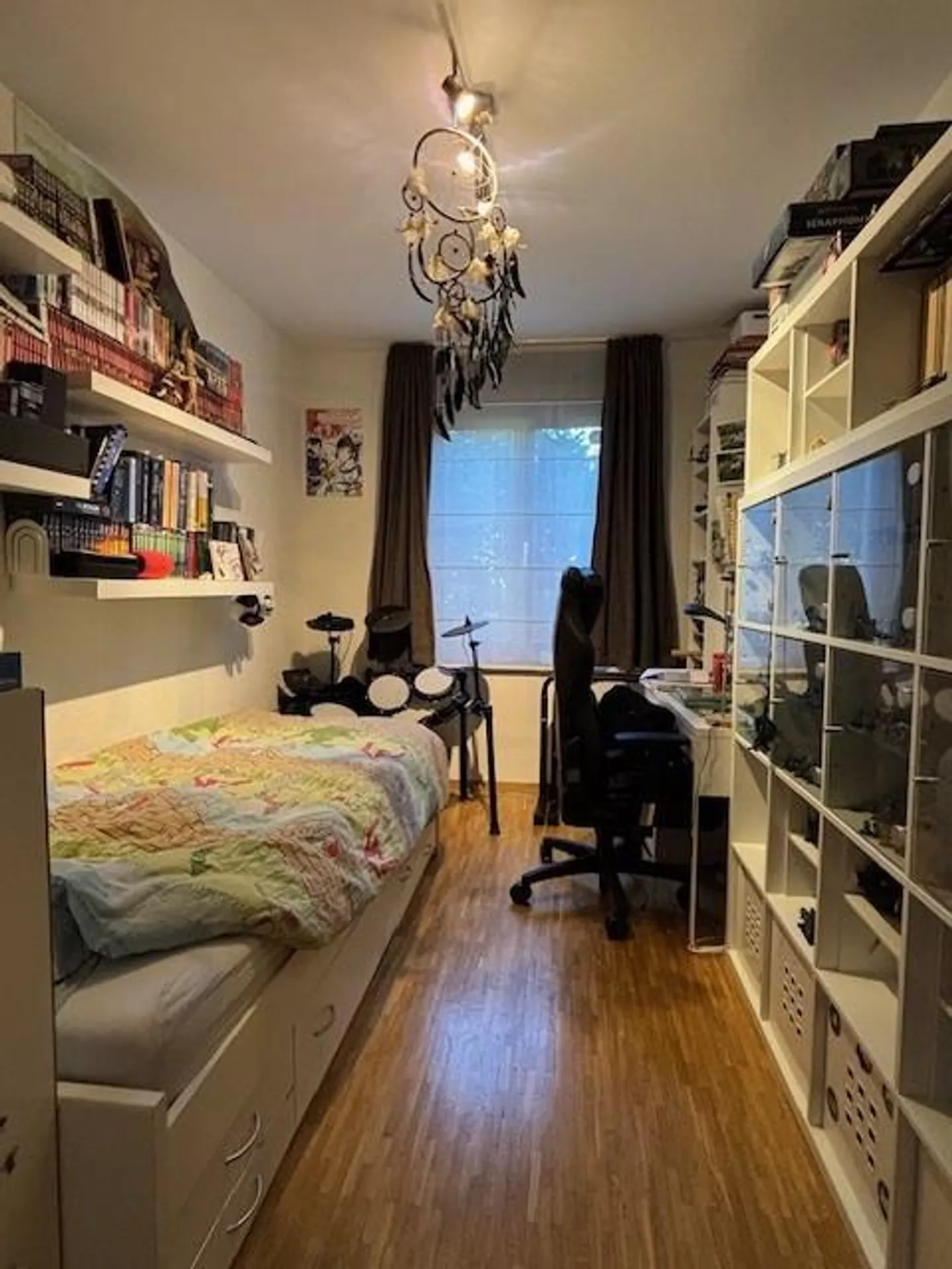 EXCLUSIVITÉ - APPARTEMENT DE 5 PIECES AVEC JARDIN - Photo 8 sur 13