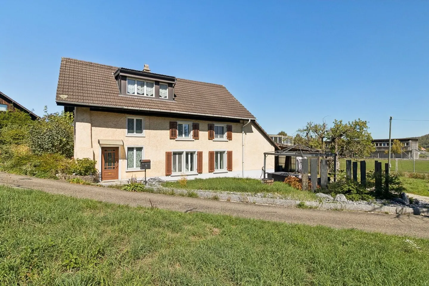 Charmantes Einfamilienhaus - Foto 1 von 6