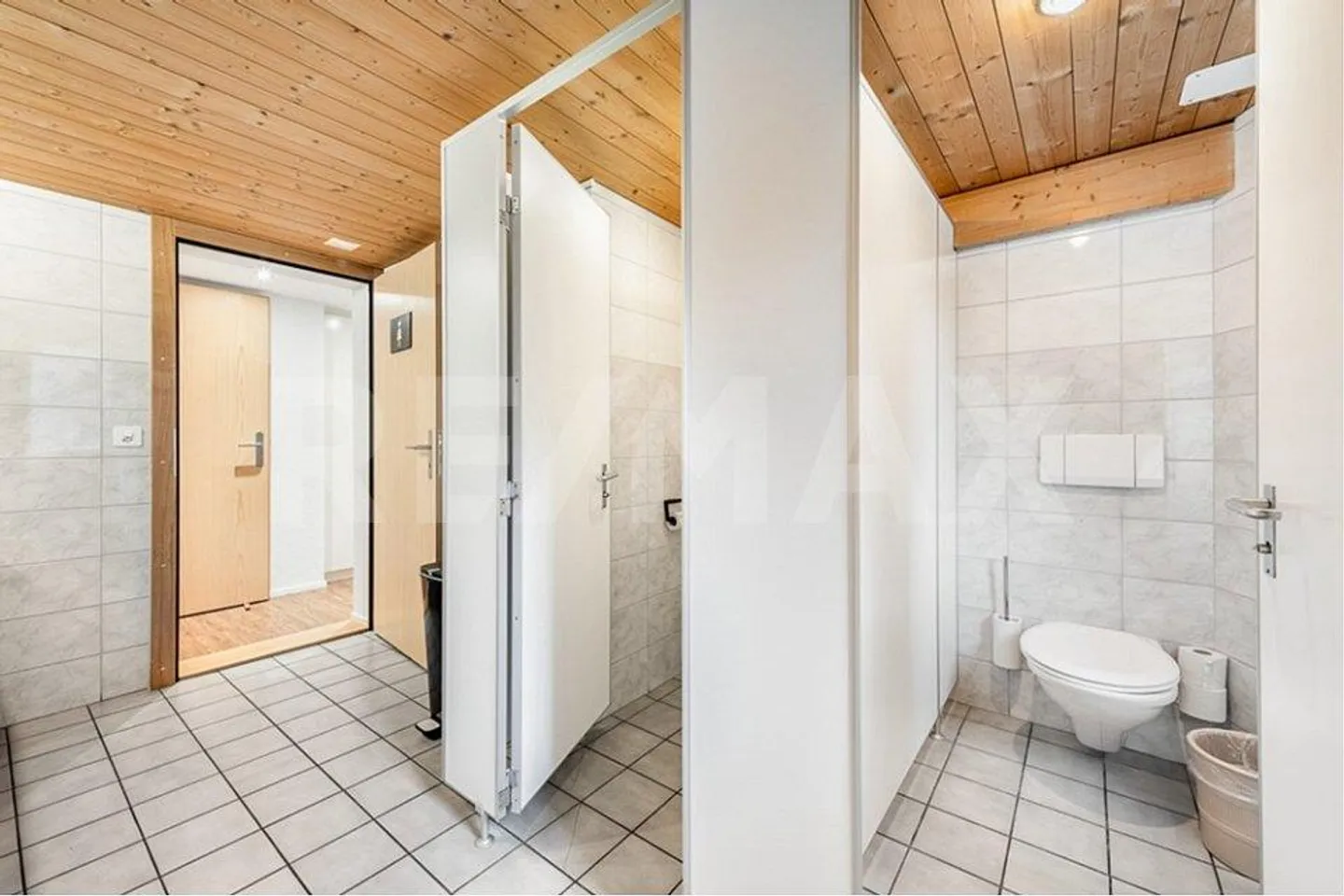 Maison 15 pièces - Foto 11 von 13