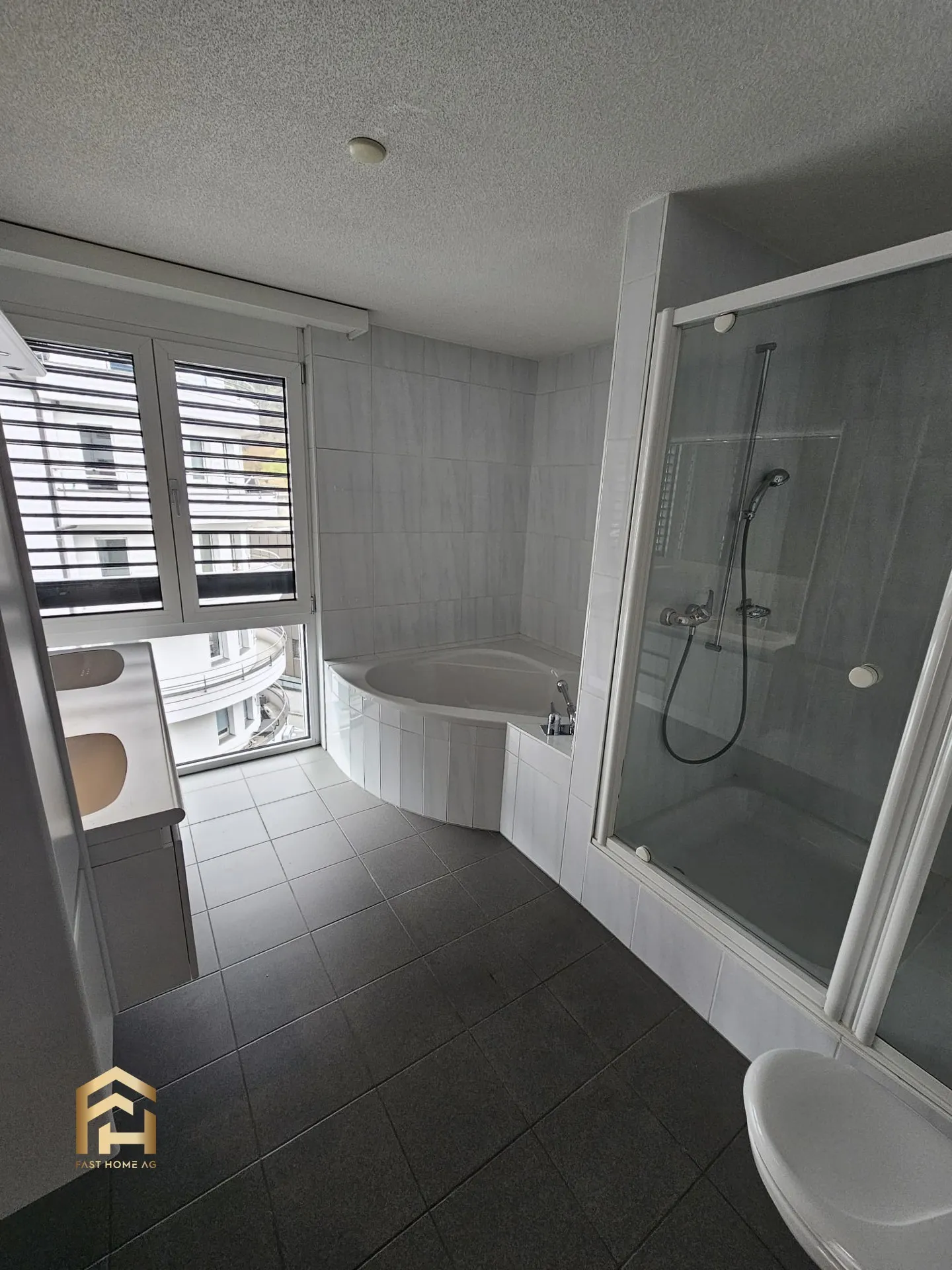 Camera con bagno privato in affitto - Foto 6 di 7