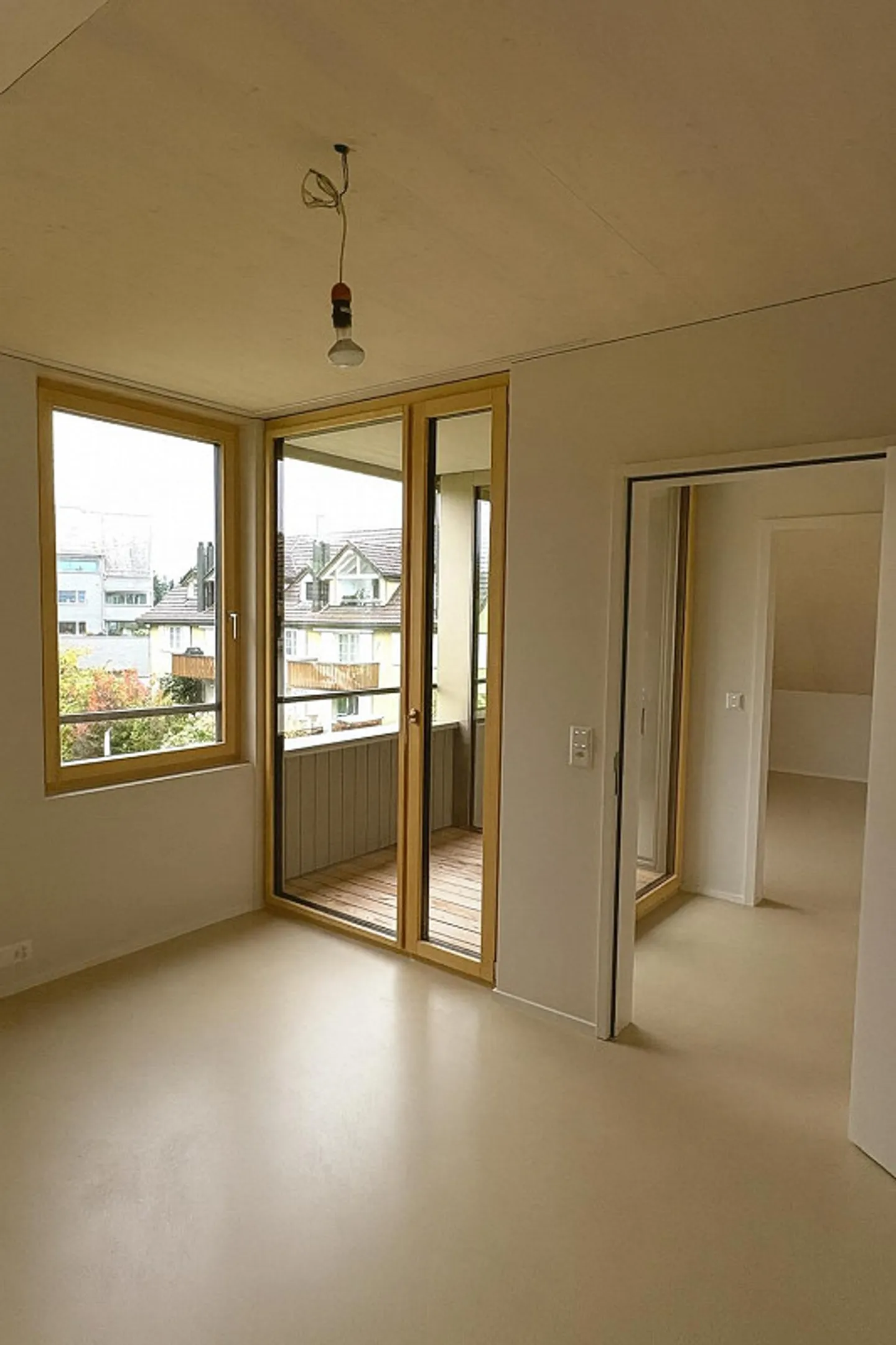 Newly built 5.5-room apartment - Photo 11 of 16