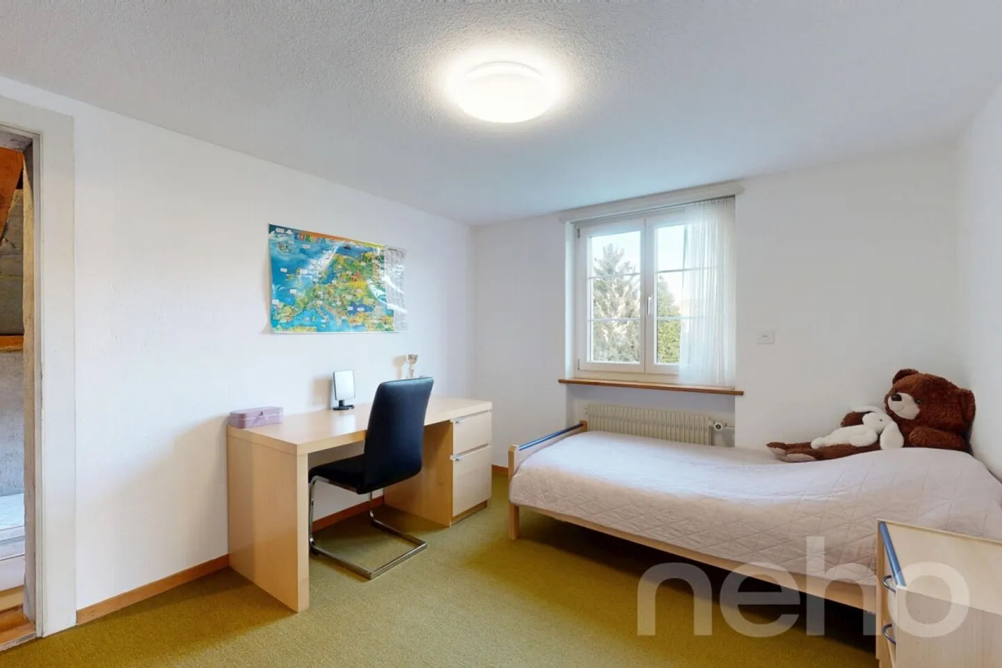 Charming Family Home in Wangs - Photo 11 of 12