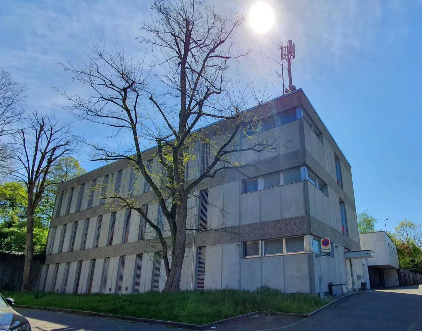 Spazio commerciale ad Arlesheim - Suddivisione e ampliamento secondo le vostre esigenze - Foto 1 di 6