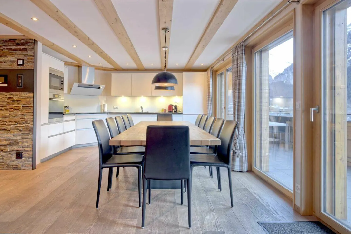 Ampio appartamento di 5,5 stanze vicino agli impianti di risalita, Chalet Antara - Foto 2 di 20