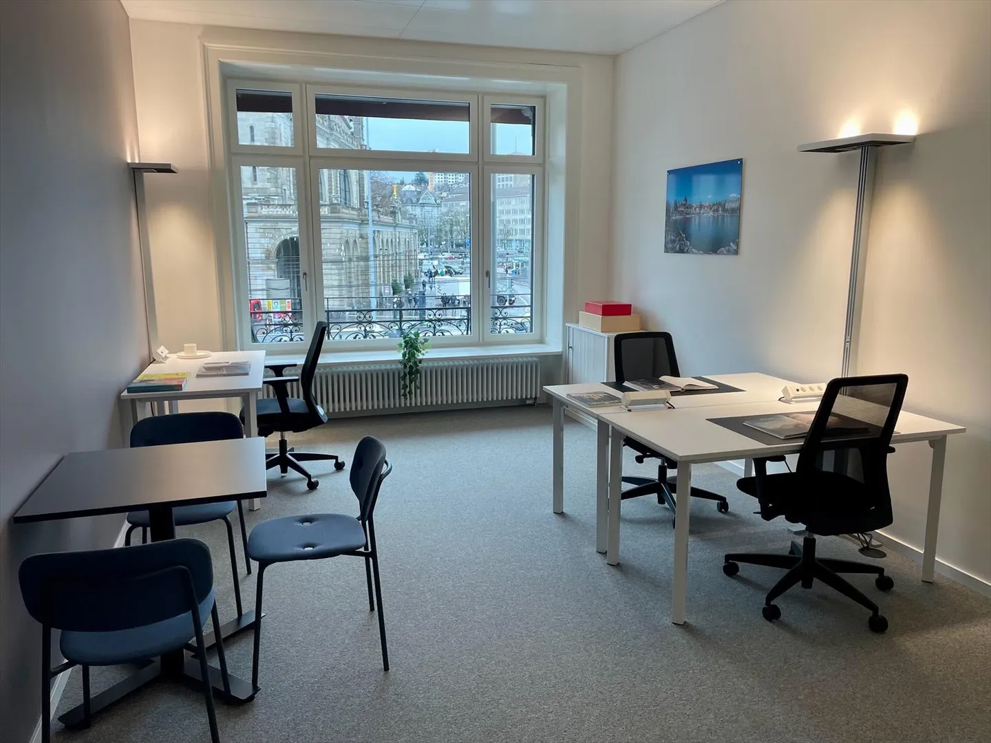Trova uffici open space in Spaces Bahnhofplatz per 10 persone - è tutto a posto - Foto 2 di 9