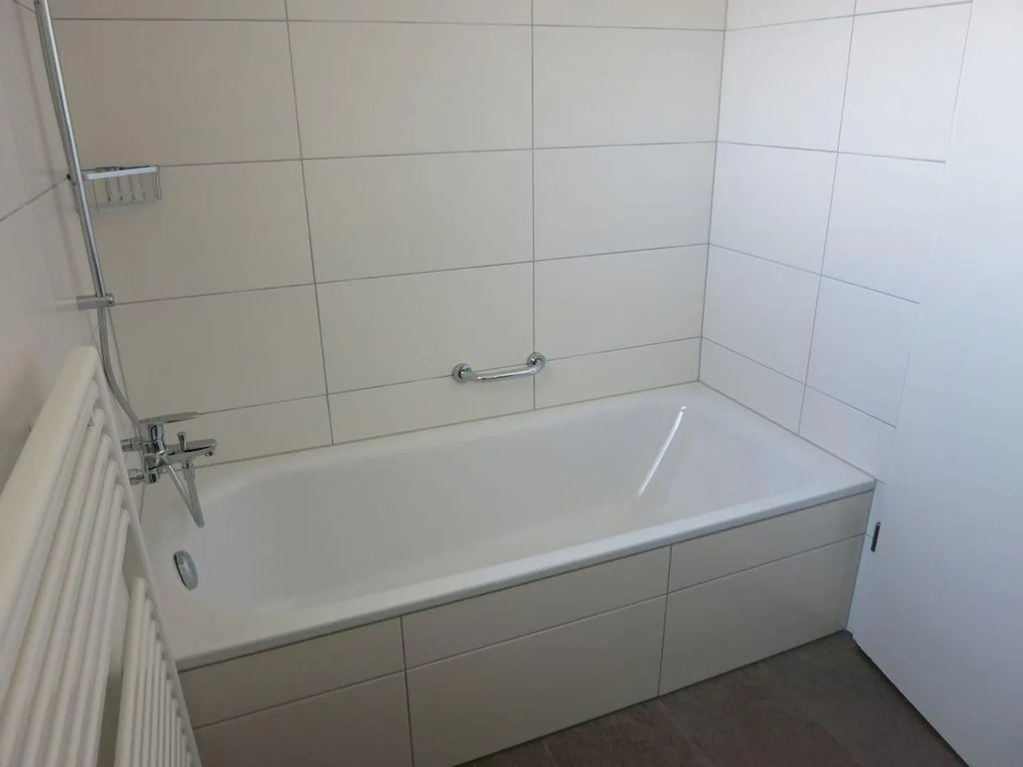 Bright 4.5-room apartment with balcony in a quiet location in Frauenfeld - Photo 5 of 13