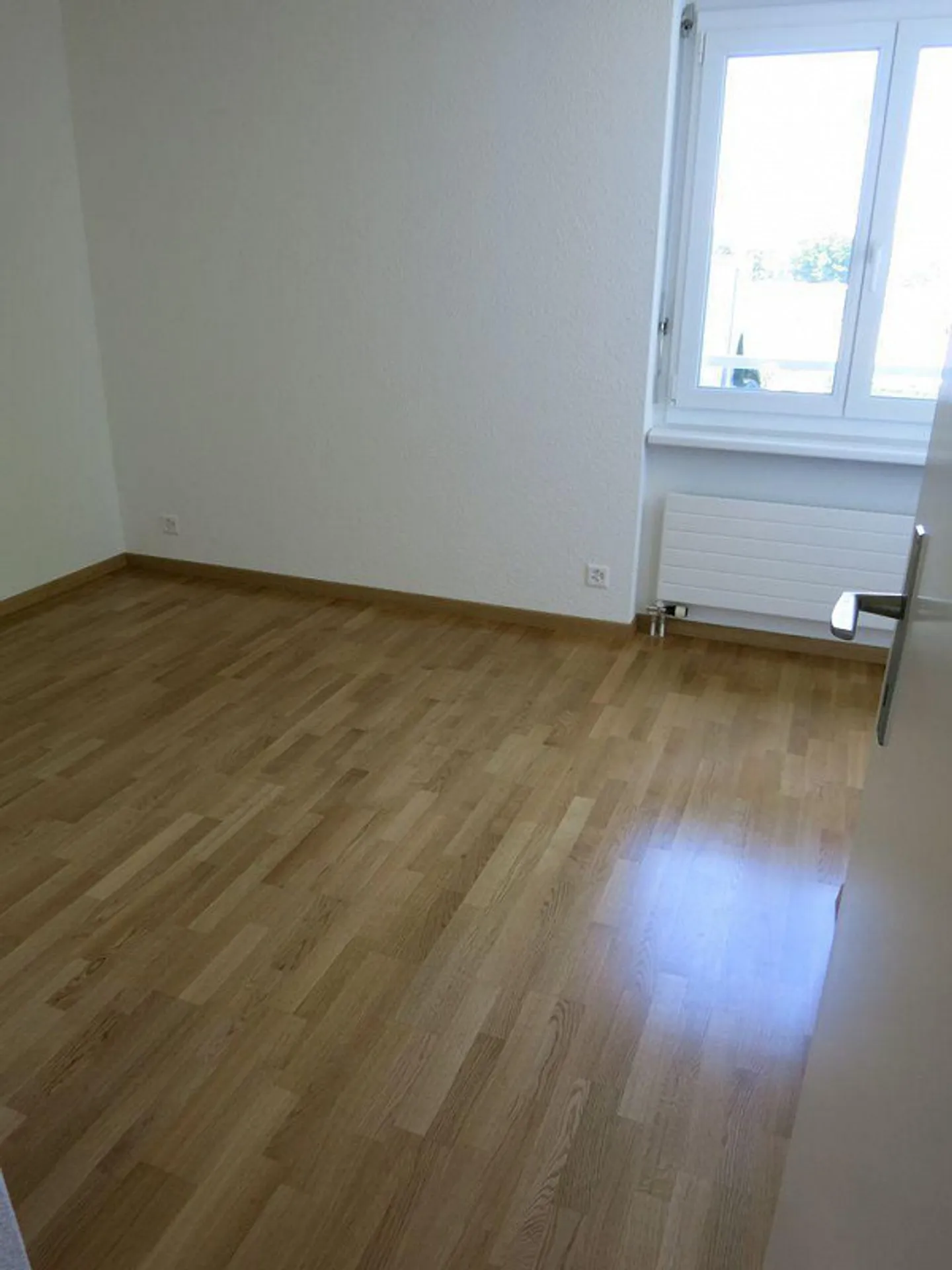 Bright 4.5-room apartment with balcony in a quiet location in Frauenfeld - Photo 10 of 13