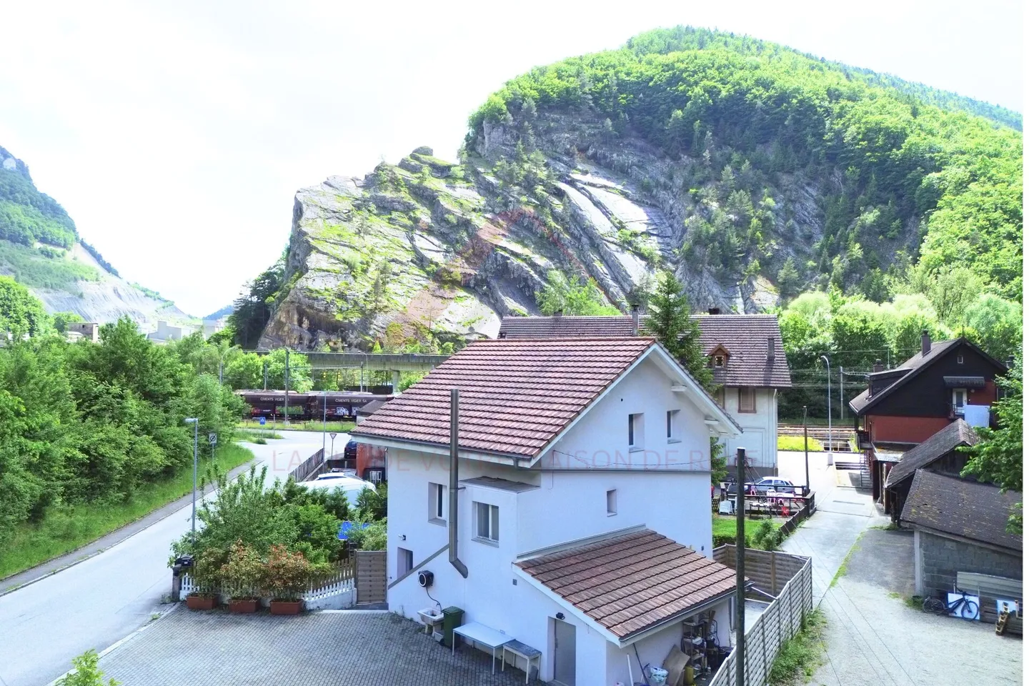 Casa contemporanea unica con 5,5 stanze - esclusiva, moderna e pronta per essere abitata - Foto 23 di 23