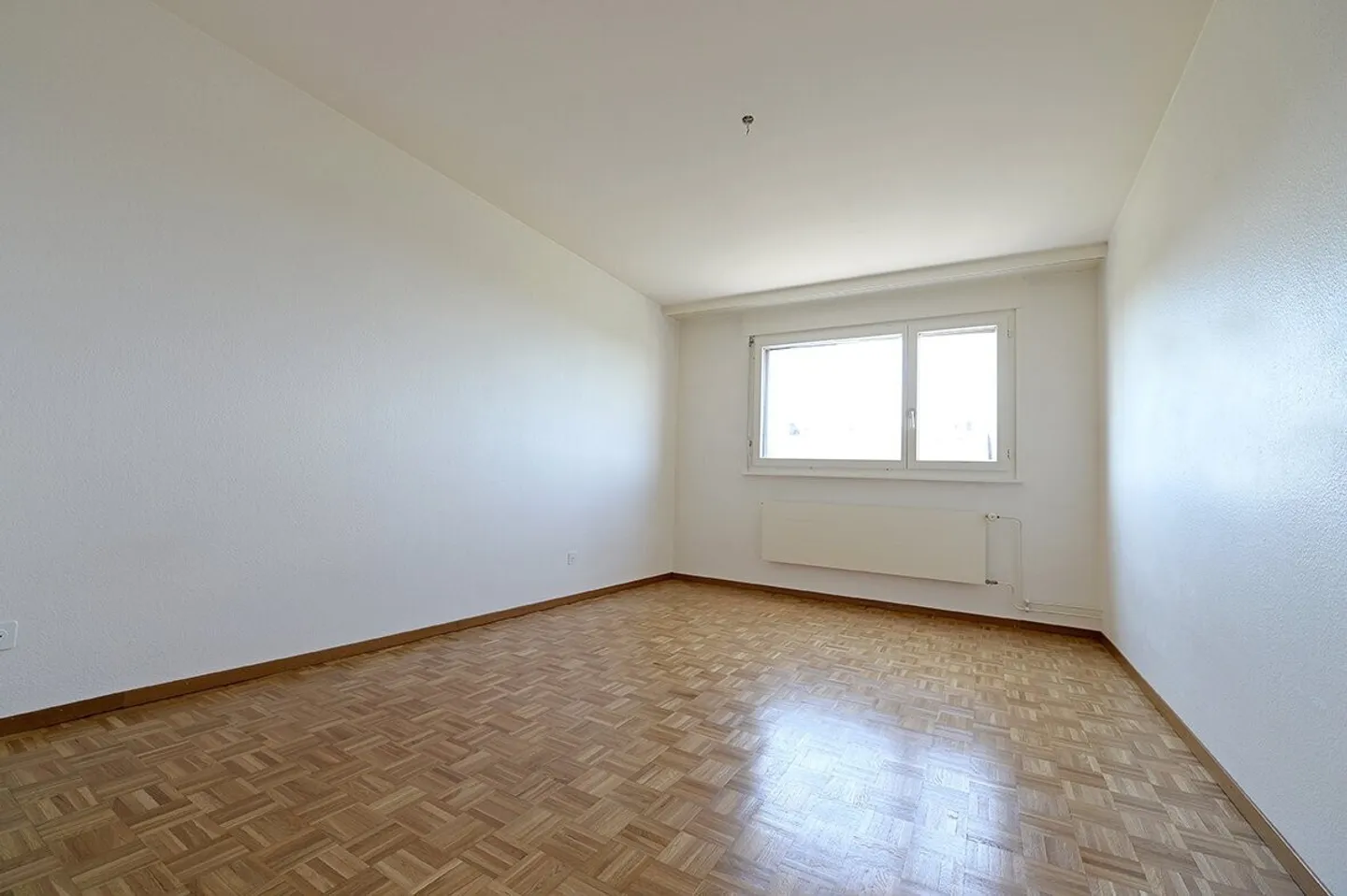 3,5 Zimmer in einem Viertel in der Nähe aller Annehmlichkeiten und freundlich - Foto 10 von 13