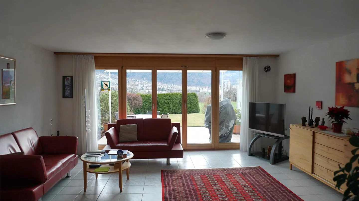 Haldenstein - Casa unifamiliare a schiera di 5½ locali - Foto 2 di 8