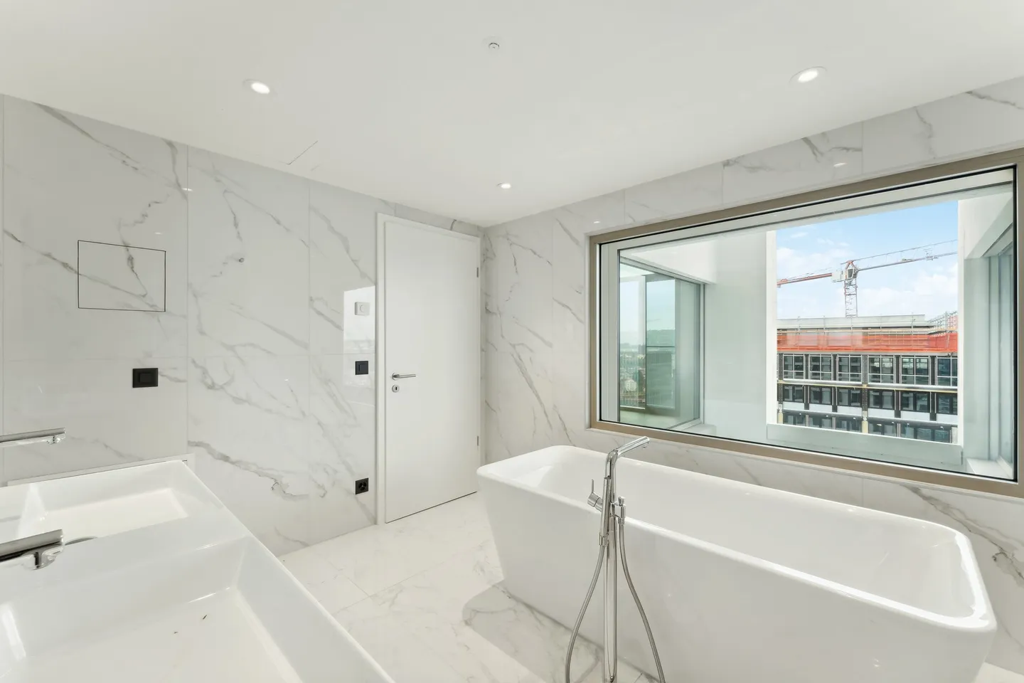 Modern Living in Tower 55! - Photo 6 of 10