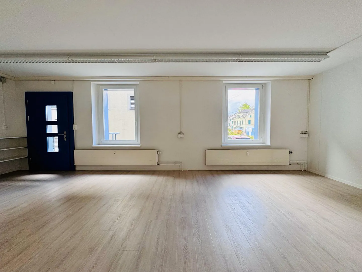 Travail dans un emplacement central à Uster - Photo 3 sur 9