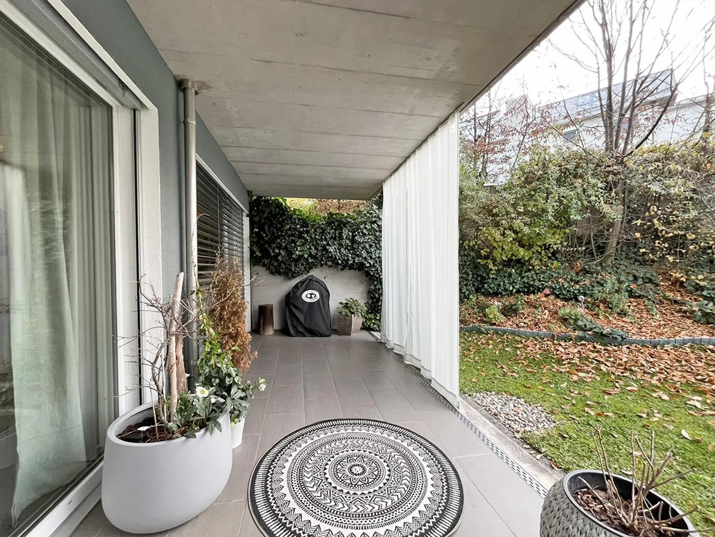 2.5-room garden apartment with private washing tower - Photo 8 of 9