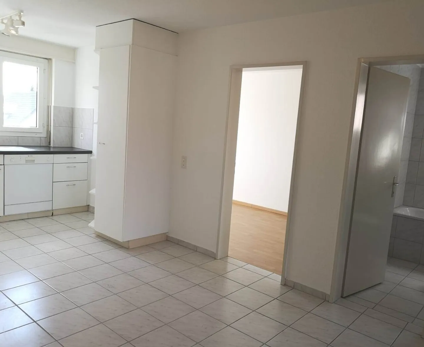 Ottimo appartamento centralmente situato ma lontano dal rumore - Foto 4 di 5
