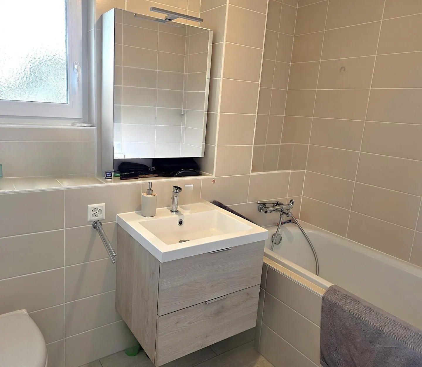 Rennaz (VD) - Appartamento 4,5 locali - Grande giardino - Tranquillo - Foto 7 di 7